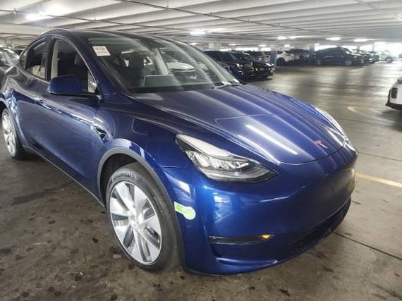 TESLA MODEL Y 2023 7SAYGDEE2PA081704 image